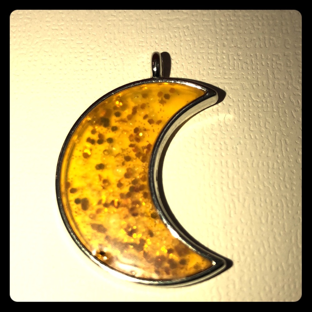 Glitter moon pendant